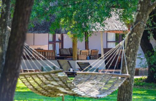 Beestekraal Cabine | Mziki Safari Lodge