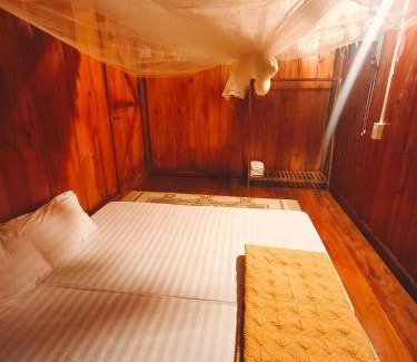 Quang Uyen Chalet De Ski | Nùng An homestay-Nùng ethnic group