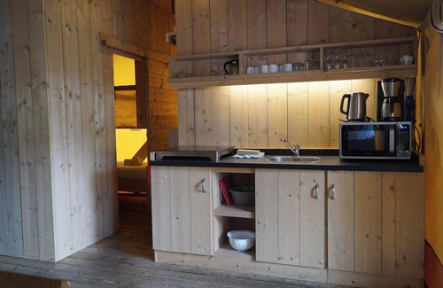 Municipality of Amstelveen Cabine | Glamping tent with 3 bedrooms and a terrace