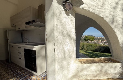 Villaggio Taunus Appartement | N111 - Numana, single villa with garden and sea view