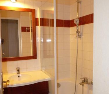 Uhart-Cize Appartement | N23, parc d'arradoy-St J P de Port