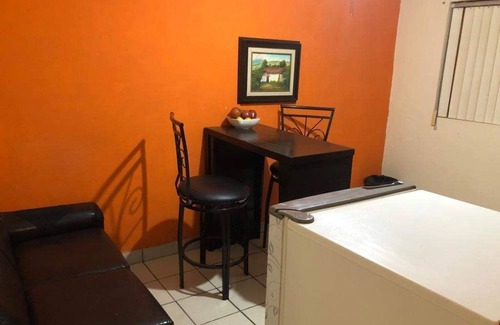 Ciudad Obregon Appartement | 5 minutes to the theme park! Family-sized condo with game room & deck