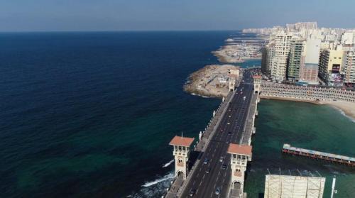 Alexandria Appartement | Nabeel Homes - Panoramic Seaview Condo in Stanley