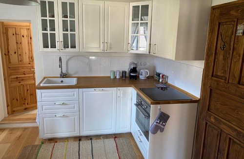 Tupesy Maison | Nad Slováckým sklípkem