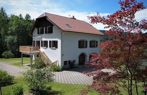Le Tholy Appartement | gîte 5 personnes en pleine nature chez Nadine et Michel à 10km de Gérardmer