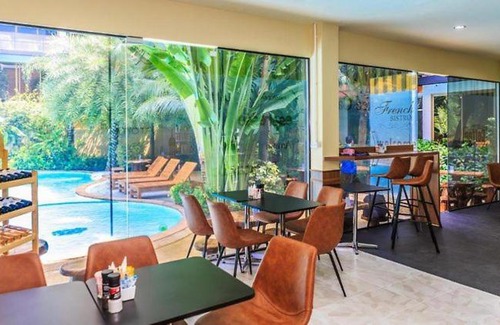Nai Harn Appartement | Nai Harn Beach Condo P-207