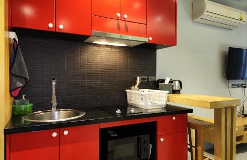 Nai Harn Appartement | Nai Harn beach - Studio room on 2 floor at ReLife The Windy