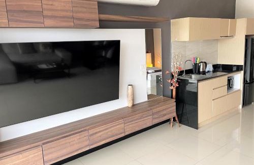 Nai Harn Appartement | Nai Harn spacious studio great amenities