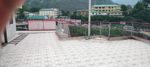 Mandi Hôtel | Naina Guest House