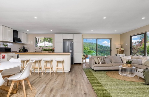 Burringbar Maison | Nala House is the perfect place to relax and unwind, surrounded by nature.