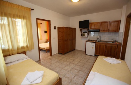 Chrisi Akti Appartement | Nama Apartments