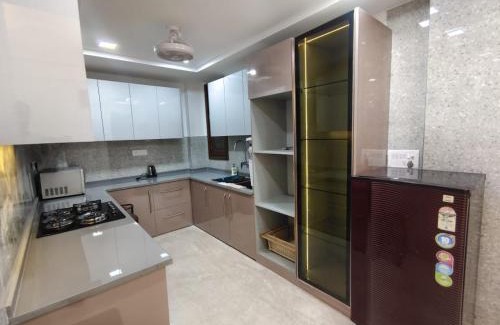 Malviya Nagar Appartement | Namastey Homes 3 BHK Service Apartment , Near Max Saket, Delhi