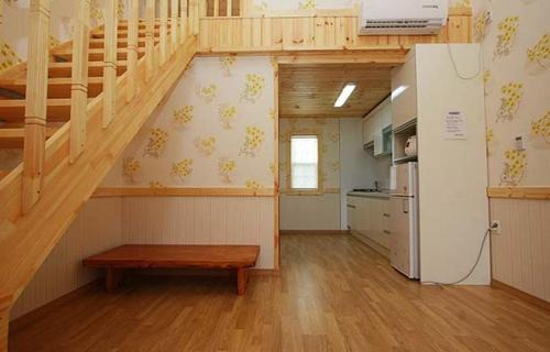 Changgae Maison | Namdangrodem Pension