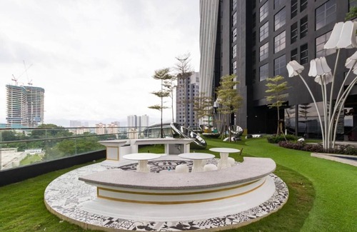 Kuala Lumpur Appartement | Nano's Home 2-bedroom apartment in charming KL with AC's, WiFi, Gym, Kids Park.