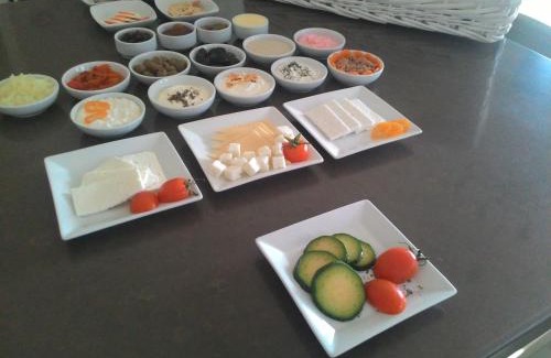 Ma'ayan Baruch Cabine | Nano's Place
