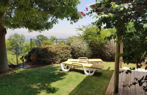 Ma'ayan Baruch Cabine | Nano's Place