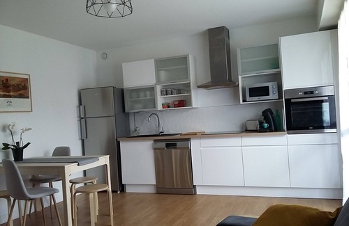 Nantes Sud Appartement | Nant'Sud Loire -NANTES -57m² neuf-2 chambres+canapé -10mn Aéroport & 12mn centre
