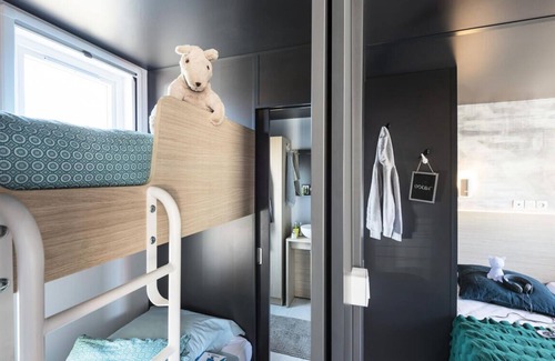 Joneliere - Universite Maison | Nantes Camping***** - 4-room Carrousel Premium Cottage for 6 people