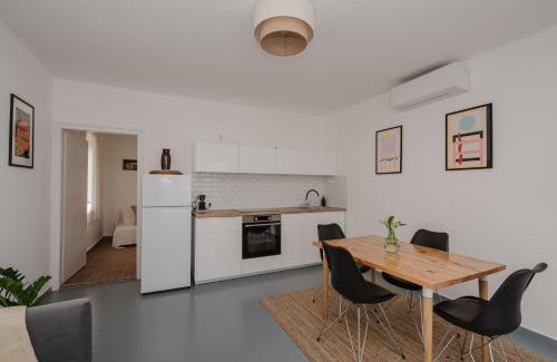 Pusztavacs Appartement | Napbogár Vendégház