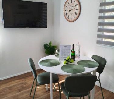 Pusztavacs Appartement | Napsugár vendégház