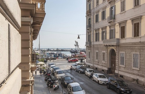 Chiaia Appartement | Napul'è 19