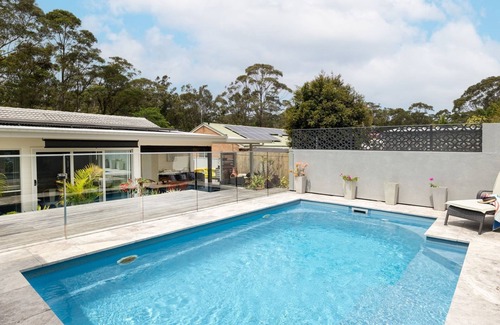 Narrawallee Maison | McGrath welcomes you to Narrawallee Beach House