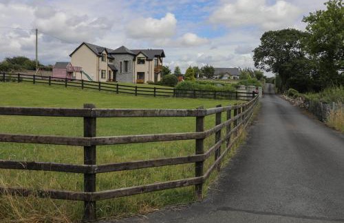 Cornamucklagh Maison | Narrow water house