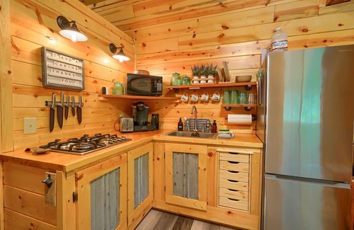 South Bloomingville Cabine | Narrows Haven | Hocking Hills