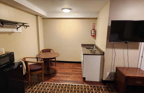 Ayer Hôtel | Ayer Motor Inn