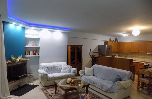 Volos City Centre Appartement | Natalys 2 Bd Gorgeous Apt in Volos