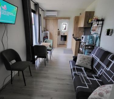 Saint-Michel-de-Chavaignes Maison | NATIBOXflo