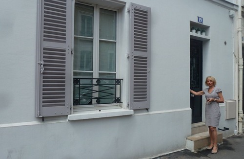 12th Arrondissement Maison | Nation :calme , soleil ,maison privée + parking gratuit dans une rue privée.