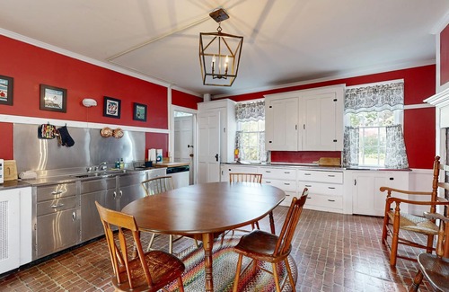 Wiscasset Maison | National Historic Landmark Home in Wiscasset Village w/ Complimentary Tour
