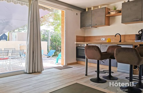 Fitou Appartement | Évasion naturelle : T2 BIS climatisé, piscines et domaine privé à Fitou!