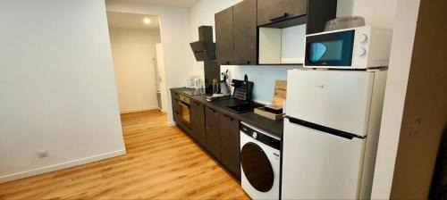 Clermont-Ferrand Appartement | Natural Home 4 pers WiFi Parking