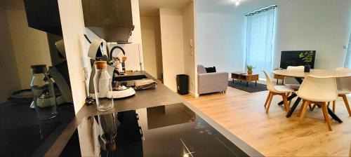 Clermont-Ferrand Appartement | Natural Home 4 pers WiFi Parking