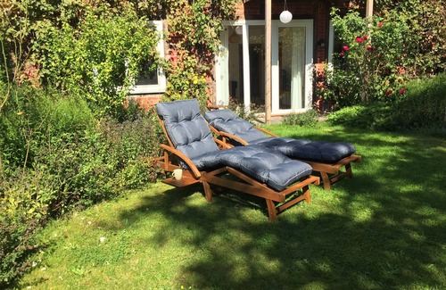 Waddeweitz Appartement | Natural ∙ idyllic ∙ at ground level on 82 m² - private garden - two wood-burning stoves