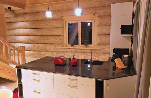 Langweiler Chalet De Ski | Natural log cabin chalet (new build 2025!) in the Hunsrück with lake and national park views