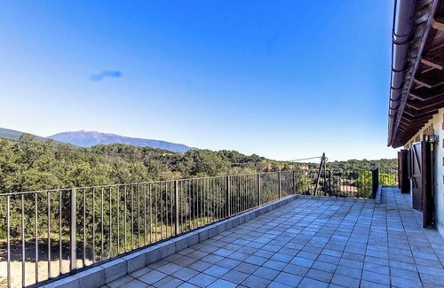 Sant Pere de Vilamajor Villa | Nature et tranquillité pour 24 personnes - à 30 km de la plage !
