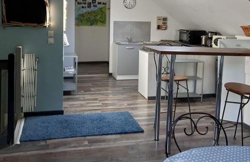 Criquetot-lʼEsneval Cottage | Gîte de charme proche d'Etretat dans un cadre paisible et verdoyant.