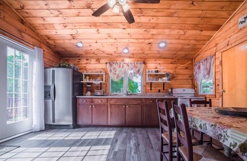 Halifax Cabine | Nature getaway near Lake Tobias