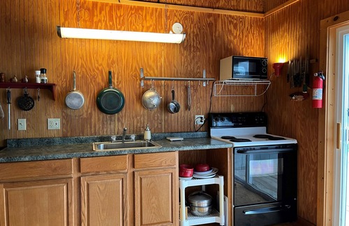 Franklin Springs Cabine | Nature getaway peaceful cozy cabin nice views