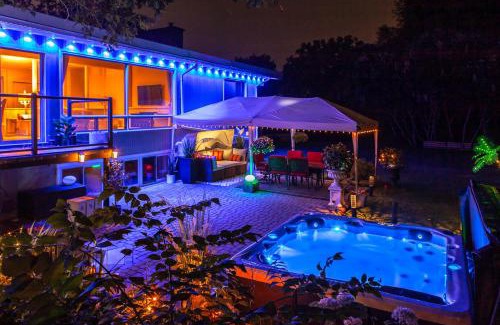 Hamilton Maison | Nature Oasis BarMar 2BR Suite in Dundas close to Webster Falls