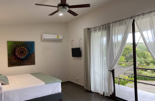 Cahuita Hôtel | Nature rich home environment, minutes away from all state parks and beach towns.