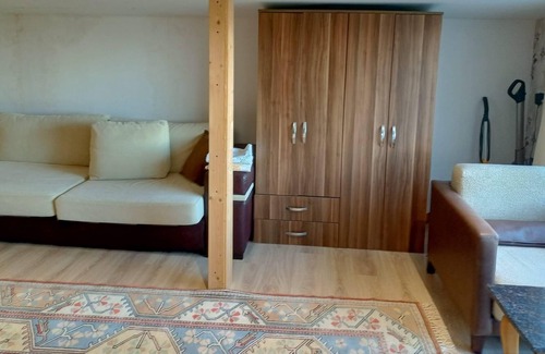 Osmangazi Appartement | Nature View Home with Garden in Bursa Osmangazi