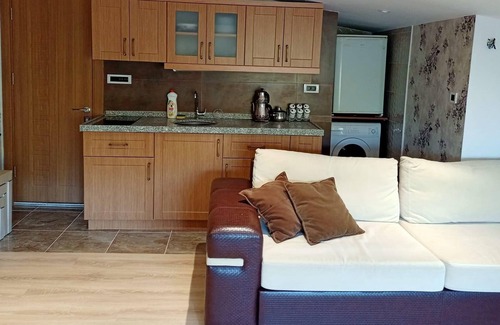 Osmangazi Appartement | Nature View Home with Garden in Bursa Osmangazi