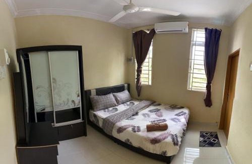 Machang Maison | Naufa Homestay 2 3R3B Machang