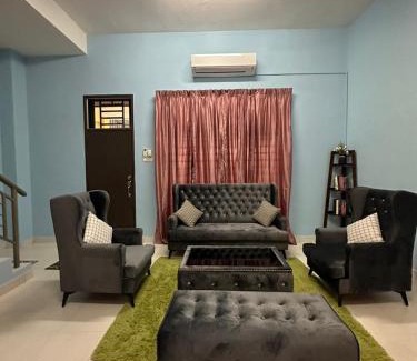 Daerah Kulai Maison | Naurah Homestay Kulai Mslim Only