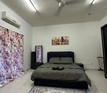 Daerah Kulai Maison | Naurah Homestay Kulai Mslim Only