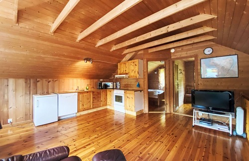 Aheim Maison | Naustet by Interhome
